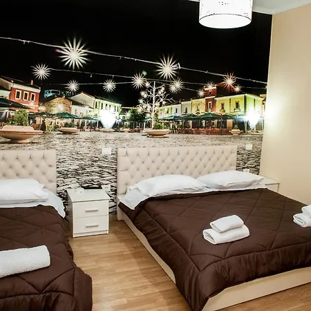 Edea Hotel *