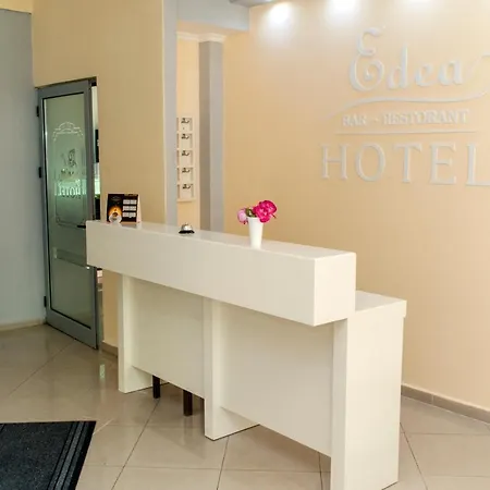 Edea Hotel *